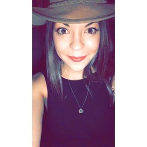 Meet your Posher, Erin